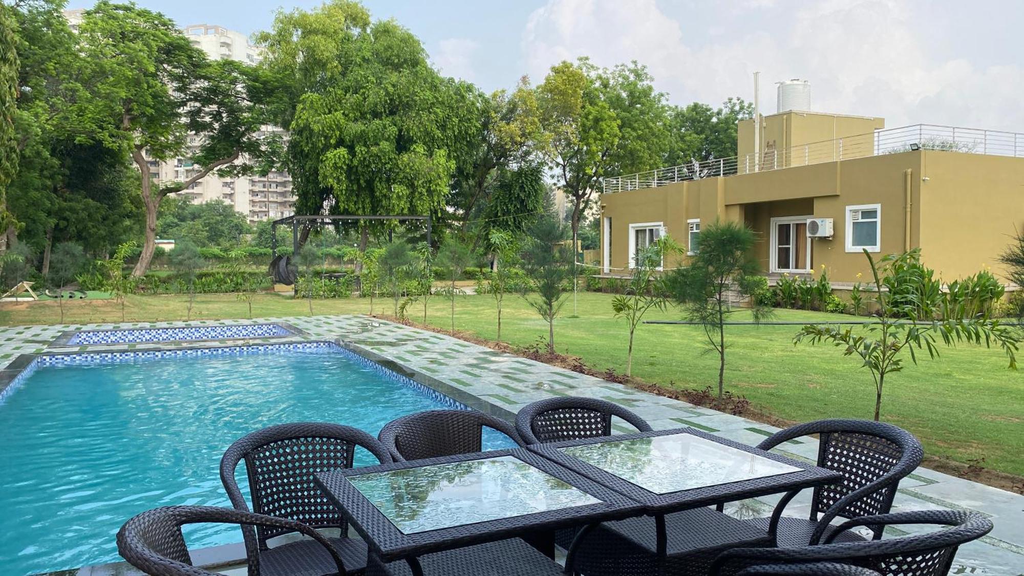 Raas Vilas - Boutique Farm House With Pool Tāoru Dış mekan fotoğraf